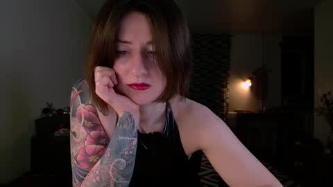 wild_peony online show from 13, 1, 2025