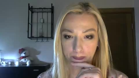 Alina online show from 9, 2, 2025