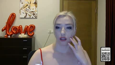 Snapshot of wild_silk_desire chatting on 28, 3, 2026 Alina online show from 28, 3, 2026