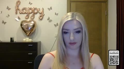 Snapshot of wild_silk_desire chatting on 14, 4, 2026 Alina online show from 14, 4, 2026