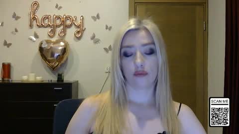 Snapshot of wild_silk_desire chatting on 18, 4, 2026 Alina online show from 18, 4, 2026