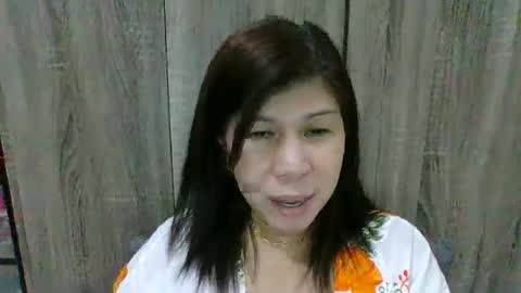 Snapshot of wildbrownchick69 chatting on 11, 1, 2025 WildChick online show from 11, 1, 2025