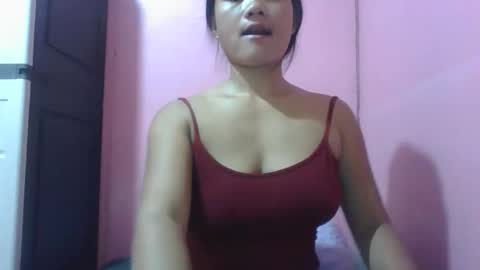 wildchilly_pearl19 online show from 17, 11, 2025