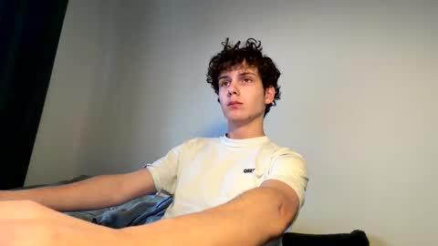 wilddesire18 online show from 14, 2, 2026