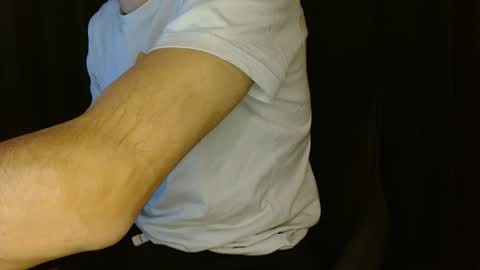 Snapshot of wildjerk91 chatting on 18, 11, 2025 wildjerk91 online show from 18, 11, 2025