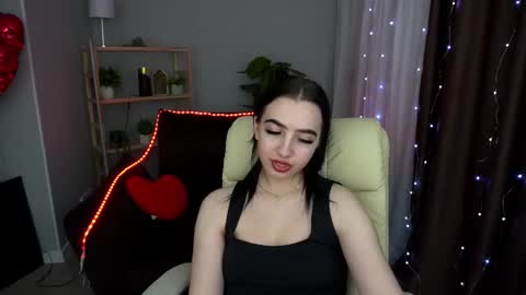 Alena online show from 9, 3, 2025