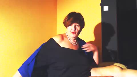 WildRedCat online show from 9, 2, 2025