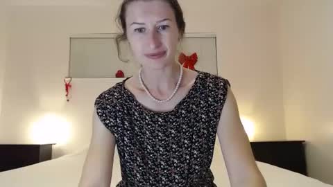 WildRose L - check my Pinned tweet if you dont see me online within 5 minutes after Ive sent email notifications online show from 6, 2, 2025