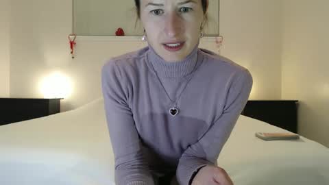 WildRose L - check my Pinned tweet if you dont see me online within 5 minutes after Ive sent email notifications online show from 13, 2, 2025