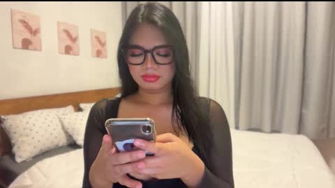 Ms Lucy online show from 22, 2, 2026