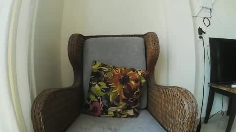 Wild Strawberry online show from 2, 2, 2025