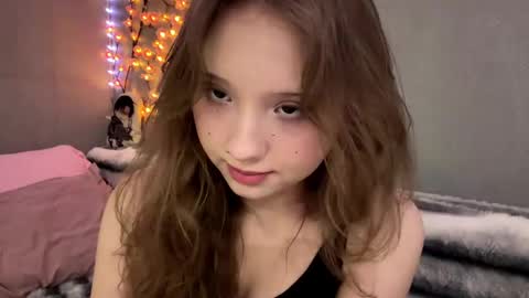 Snapshot of willenasow chatting on 24, 3, 2026 Olivia online show from 24, 3, 2026