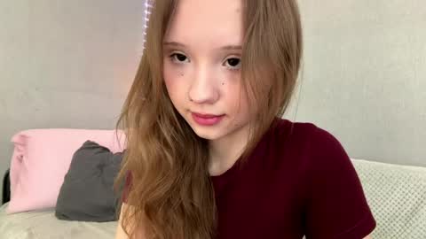 Snapshot of willenasow chatting on 24, 5, 2026 Olivia online show from 24, 5, 2026