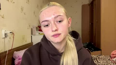 Snapshot of willettealfiero chatting on 10, 4, 2026 Sophia online show from 10, 4, 2026