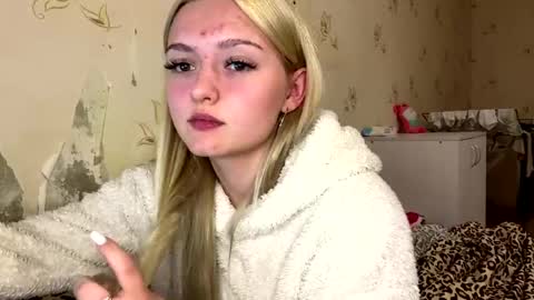 Snapshot of willettealfiero chatting on 29, 4, 2026 Sophia online show from 29, 4, 2026