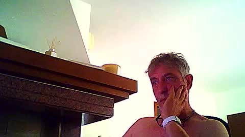 Snapshot of willfire71 chatting on 14, 6, 2026 Willfire71 online show from 14, 6, 2026