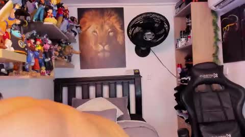 Snapshot of william_dracko9 chatting on 9, 10, 2025 Dracko online show from 9, 10, 2025