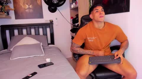 Snapshot of william_dracko9 chatting on 21, 10, 2025 Dracko online show from 21, 10, 2025