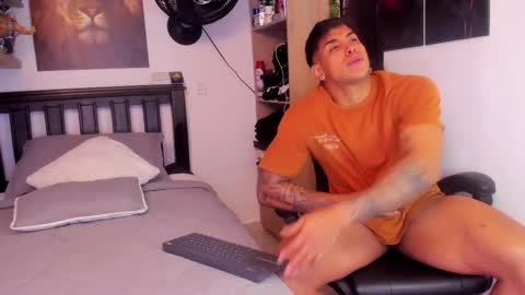 Snapshot of william_dracko9 chatting on 4, 12, 2025 Dracko online show from 4, 12, 2025