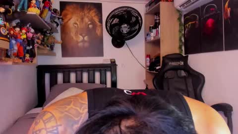 Snapshot of william_dracko9 chatting on 14, 12, 2025 Dracko online show from 14, 12, 2025