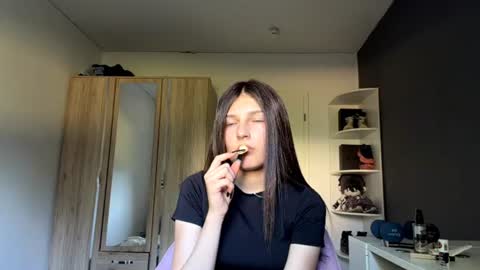 Mari online show from 13, 7, 2026