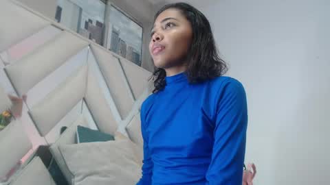 Snapshot of willow_smitt_ chatting on 19, 4, 2026 luna online show from 19, 4, 2026
