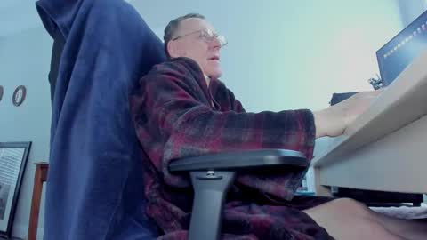Snapshot of willyskynn chatting on 7, 2, 2026 WillySkynn online show from 7, 2, 2026