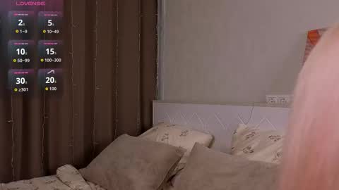 Snapshot of wilonebute chatting on 10, 2, 2026 Mary online show from 10, 2, 2026