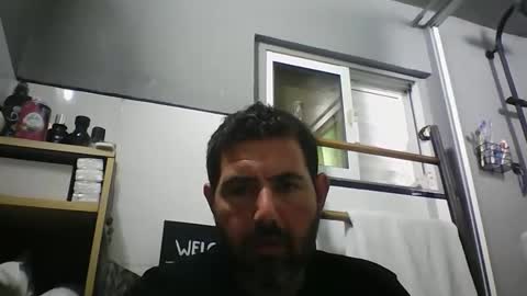 Snapshot of windowpane5 chatting on 18, 4, 2026 windowpane online show from 18, 4, 2026