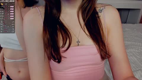 Snapshot of wine_on_lips chatting on 25, 1, 2025 Amalia and Mia online show from 25, 1, 2025