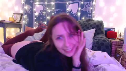 Eevie online show from 9, 12, 2024