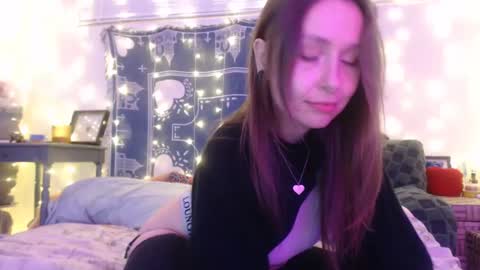 Eevie online show from 14, 12, 2024