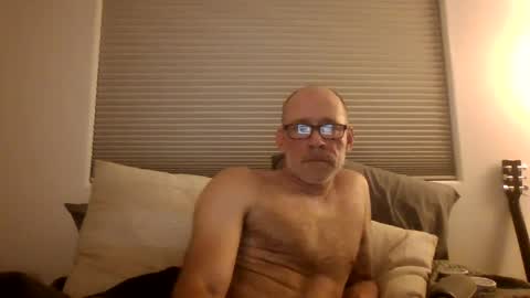 wingnutt765733 online show from 5, 3, 2025