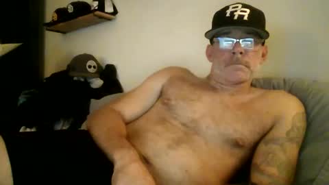 wingnutt765733 online show from 17, 10, 2025