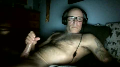 wingnutt765733498294 online show from 3, 6, 2026
