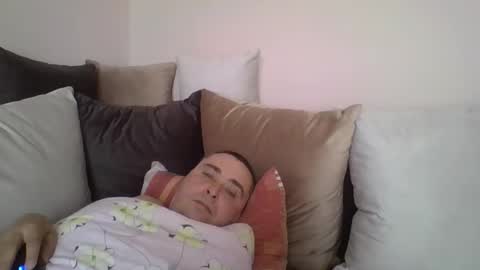 winston1982q online show from 13, 4, 2026