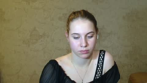 wira_witch online show from 5, 1, 2025