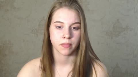 wira_witch online show from 9, 3, 2025