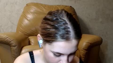 wira_witch online show from 19, 11, 2025