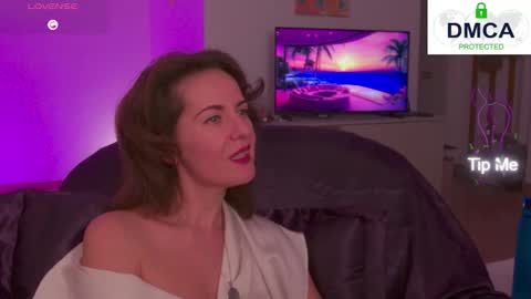 Snapshot of witch_in_silk chatting on 18, 9, 2025 Witch in Silk online show from 18, 9, 2025