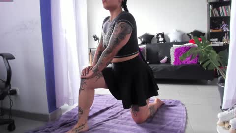     Luna Violeta  A r t i s t  online show from 18, 12, 2024