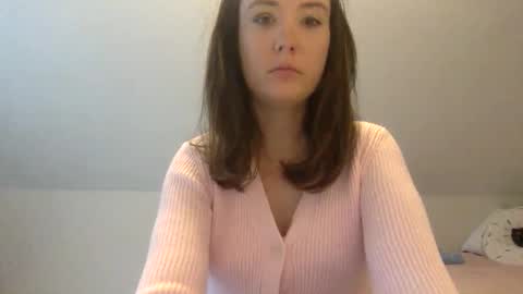 witchyvirgo_11 online show from 18, 4, 2026