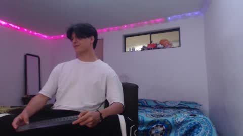 Snapshot of with_ken chatting on 7, 2, 2026 Ken online show from 7, 2, 2026