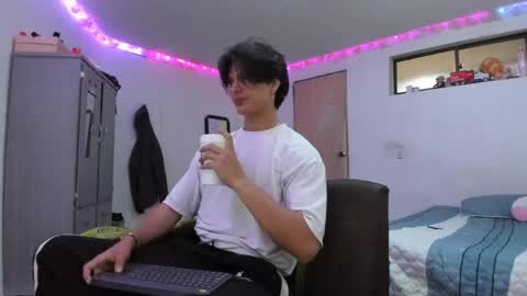 Snapshot of with_ken chatting on 25, 3, 2026 Ken online show from 25, 3, 2026