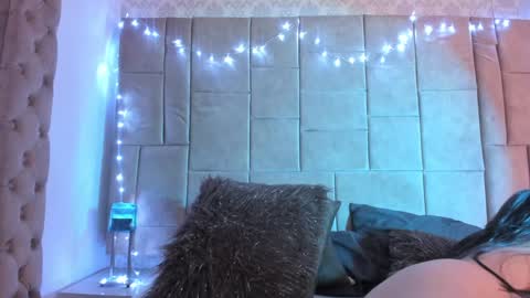 Snapshot of withneyxx chatting on 28, 1, 2025 Andrea online show from 28, 1, 2025