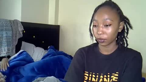 girlie o online show from 8, 1, 2025