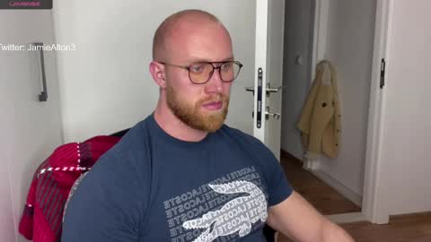 Wlademar online show from 9, 3, 2025