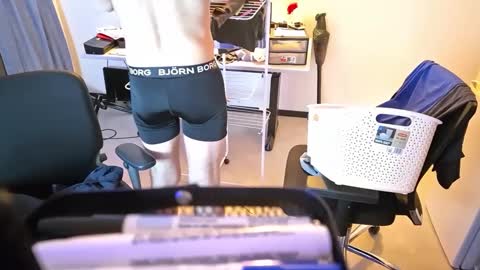 Snapshot of wnhz27 chatting on 24, 12, 2024 wnhz27 online show from 24, 12, 2024