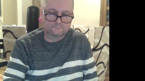 wobble444 online show from 20, 2, 2025