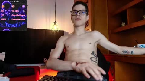  W O L F  online show from 11, 4, 2026